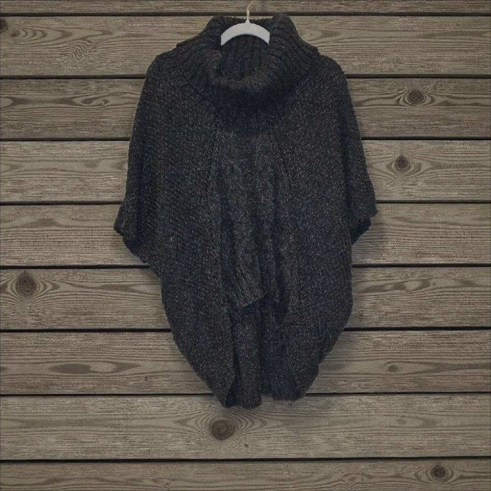 NWOT DKNY Jeans Charcoal High/Low Sweater